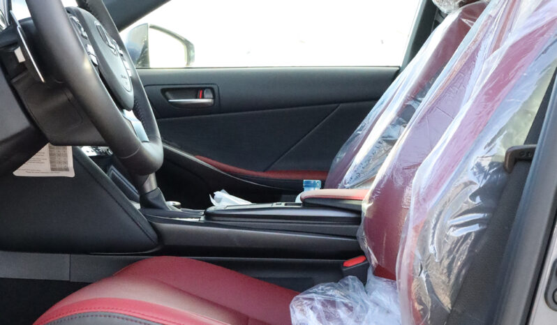 
								TOYOTA LEXUS (IS350) full									
