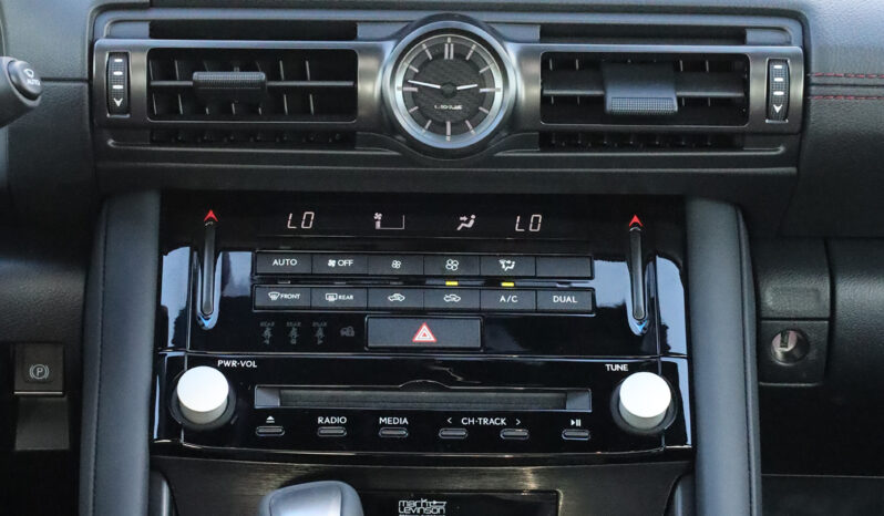 
								TOYOTA LEXUS (IS350) full									