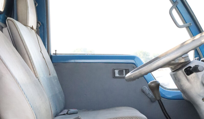 
								MITSUBISHI CANTER (DUMP) full									