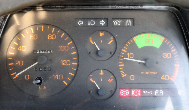 
								MITSUBISHI CANTER (DUMP) full									