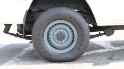 
										TOYOTA LAND CRUISER full									