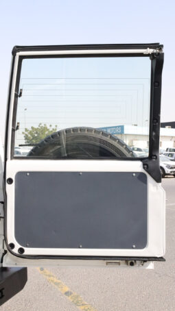 
										TOYOTA LAND CRUISER full									