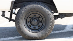 
										TOYOTA LAND CRUISER full									
