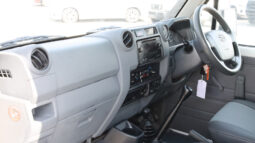 
										TOYOTA LAND CRUISER full									