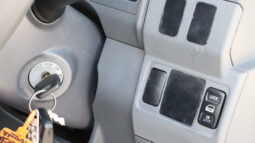 
										TOYOTA LAND CRUISER full									