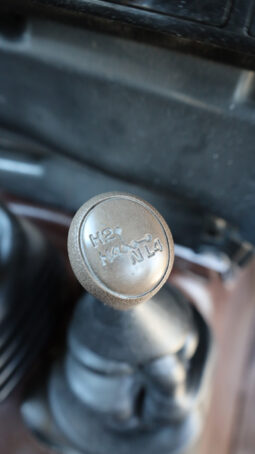 
										TOYOTA LAND CRUISER full									