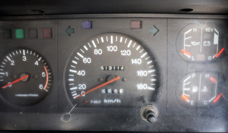 
								TOYOTA LAND CRUISER full									