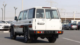 TOYOTA LAND CRUISER (70 SERIES)