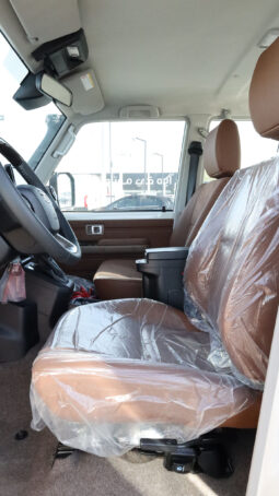 
										TOYOTA LAND CRUISER (70 SERIES) full									