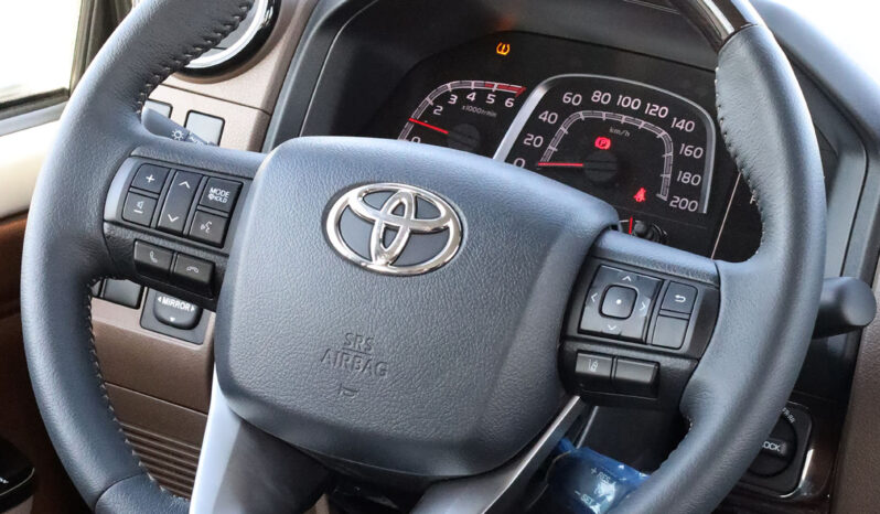 
								TOYOTA LAND CRUISER (70 SERIES) full									