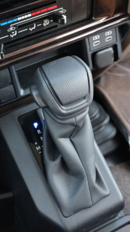 
										TOYOTA LAND CRUISER (70 SERIES) full									