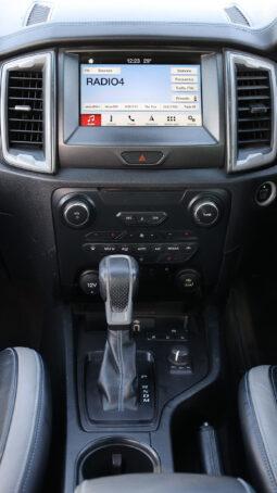 
										TOYOTA FORD full									
