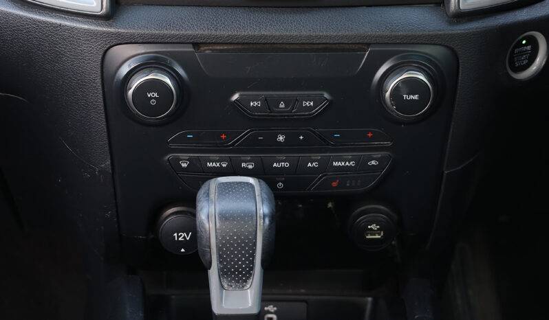 
								TOYOTA FORD full									