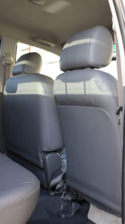 
										TOYOTA HILUX (PICKUP) full									