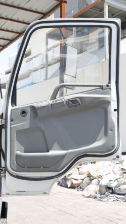 
										MITSUBISHI FUSO (TRUCK) full									