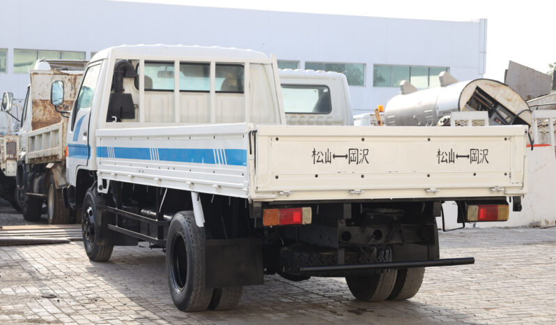 
								TOYOTA PICKUP (TRUCK) full									