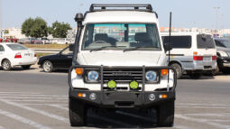 
										TOYOTA LAND CRUISER full									
