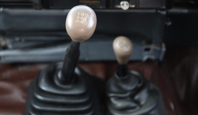 
								TOYOTA LAND CRUISER full									
