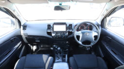 
										TOYOTA HILUX (PICKUP) full									