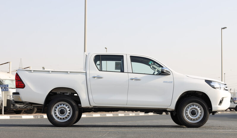 
								TOYOTA HILUX (PICKUP) full									