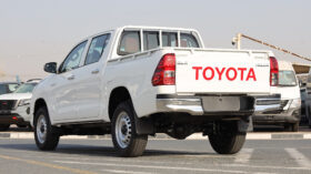 TOYOTA HILUX (PICKUP)