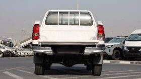 TOYOTA HILUX (PICKUP)