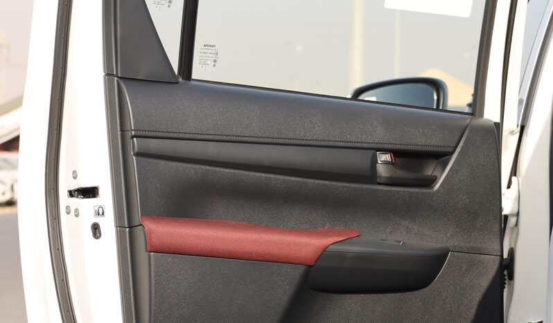 
								TOYOTA HILUX (PICKUP) full									