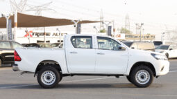 TOYOTA HILUX (PICKUP)