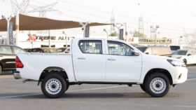 TOYOTA HILUX (PICKUP)