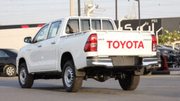 TOYOTA HILUX (PICKUP)
