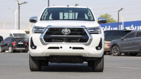 TOYOTA HILUX (PICKUP)