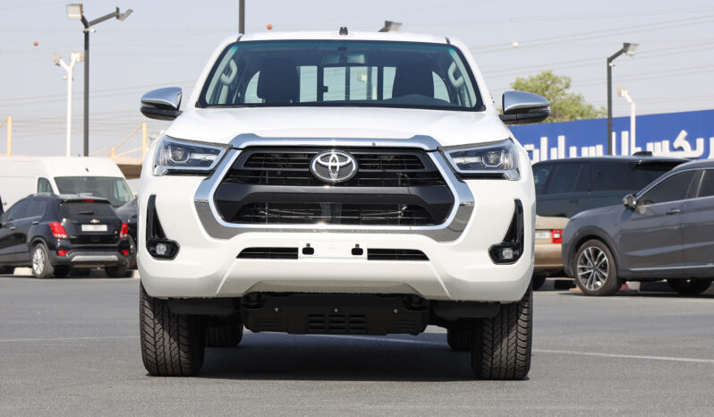
								TOYOTA HILUX (PICKUP) full									
