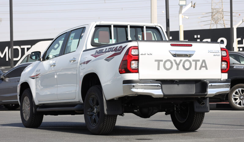 
								TOYOTA HILUX (PICKUP) full									