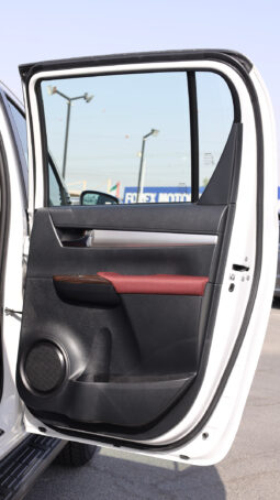 
										TOYOTA HILUX (PICKUP) full									