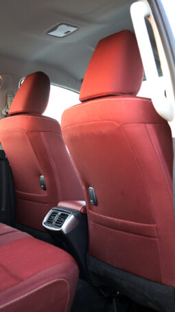 
										TOYOTA HILUX (PICKUP) full									