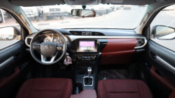 
										TOYOTA HILUX (PICKUP) full									