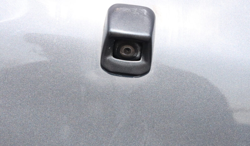 
								TOYOTA HILUX (PICKUP) full									