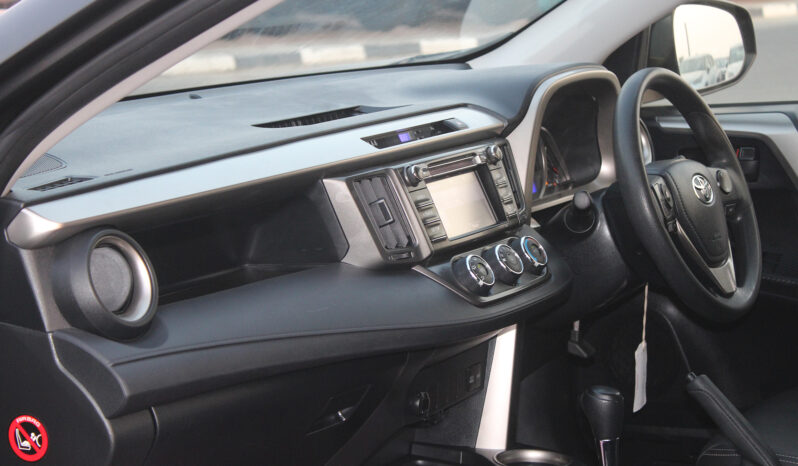
								TOYOTA RAV4 full									