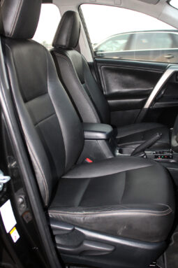 
										TOYOTA RAV4 full									