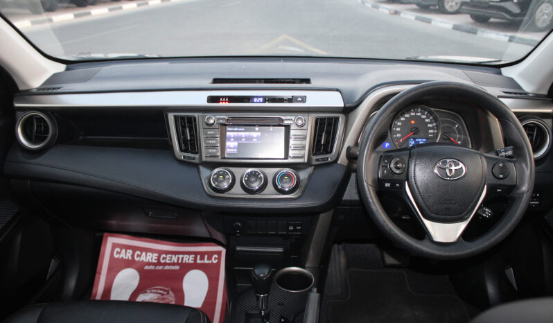 
								TOYOTA RAV4 full									