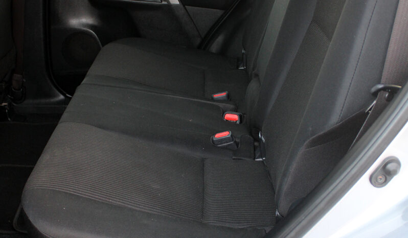 
								TOYOTA RAV4 full									